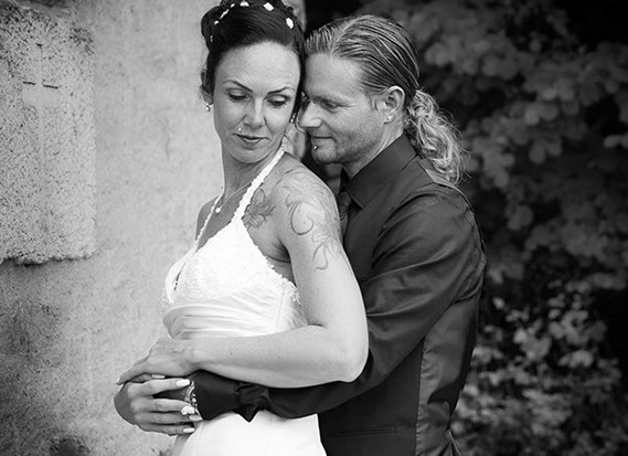 Hochzeitsfoto Umarmung